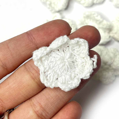 Crochet Beaded White Color Flower For Home Decoration & Jewelry Making Set of 20