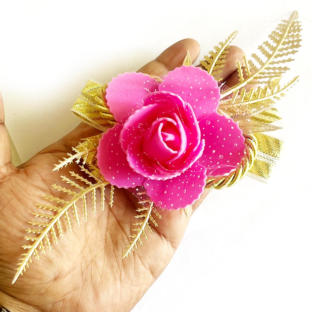 Foam Rose Bunch pack of 6 for Trousseau Packing, Ready to use Flower Brooch Hamper for Decoration
