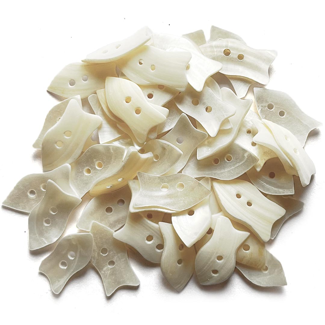 Sea Shell Mother of Pearl Two Hole Fish Shape Buttons Set of 25 For Sewing, suit, shirt and Crafting