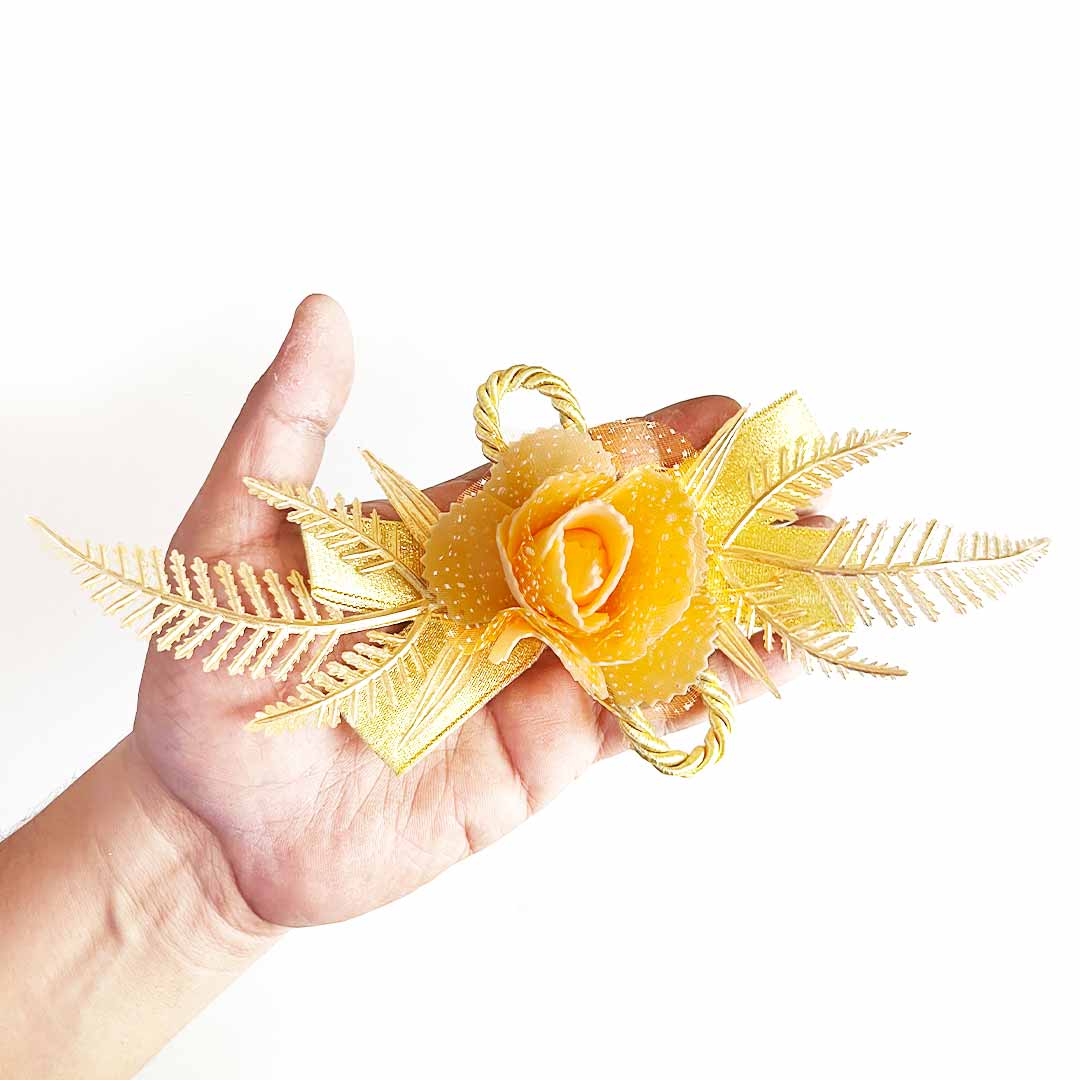 Foam Rose Bunch pack of 6 for Trousseau Packing, Ready to use Flower Brooch Hamper for Decoration