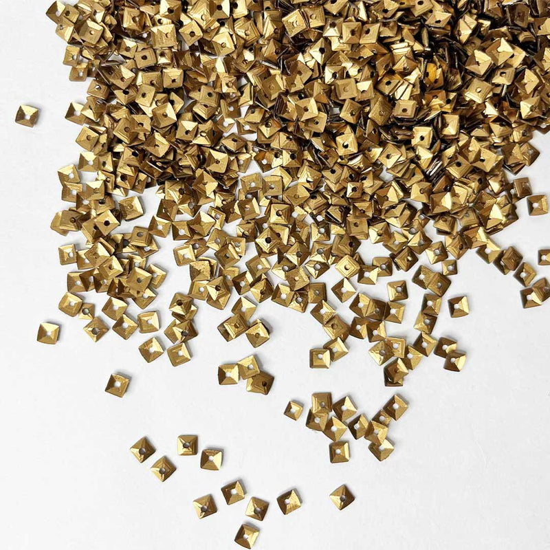 Golden Color Square Bowl Sequins / Shakers