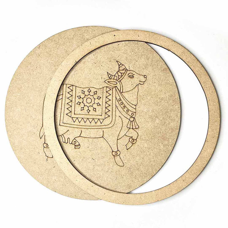 Pichwai Cow Design Engraved Wall Plate Base With Frame Right Face | Pichwai Cow Design | Wall Plate Base With Frame | Right Face | Pichwai Cow | Pichwai Cow Design Engraved Wall Plate Base | Art Craft | Craft Online | Indian Art | Home Decoration | Adikala